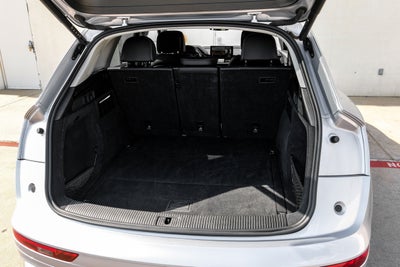 2024 Audi Q5 45 S line Premium quattro