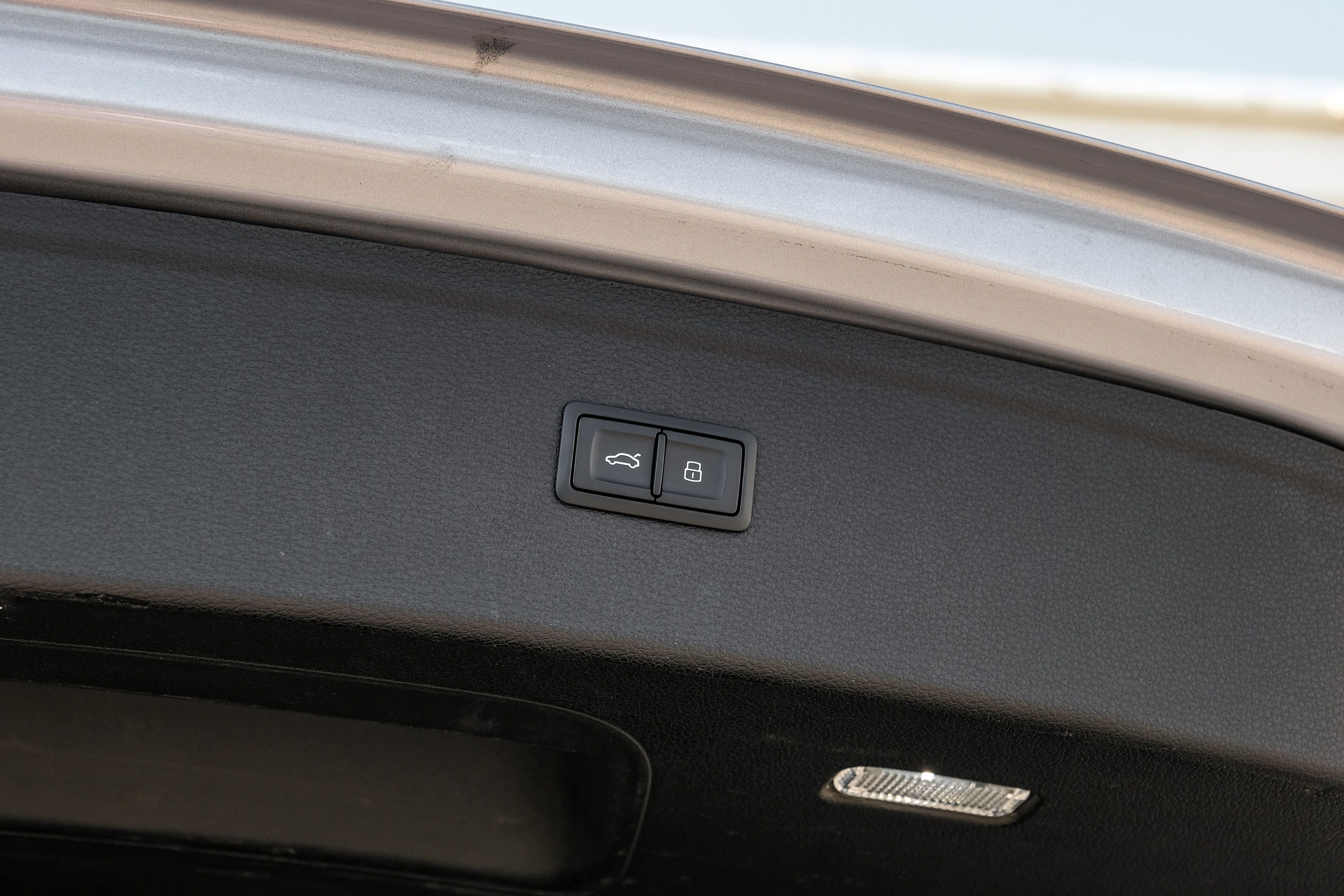 2024 Audi Q5 45 S line Premium quattro