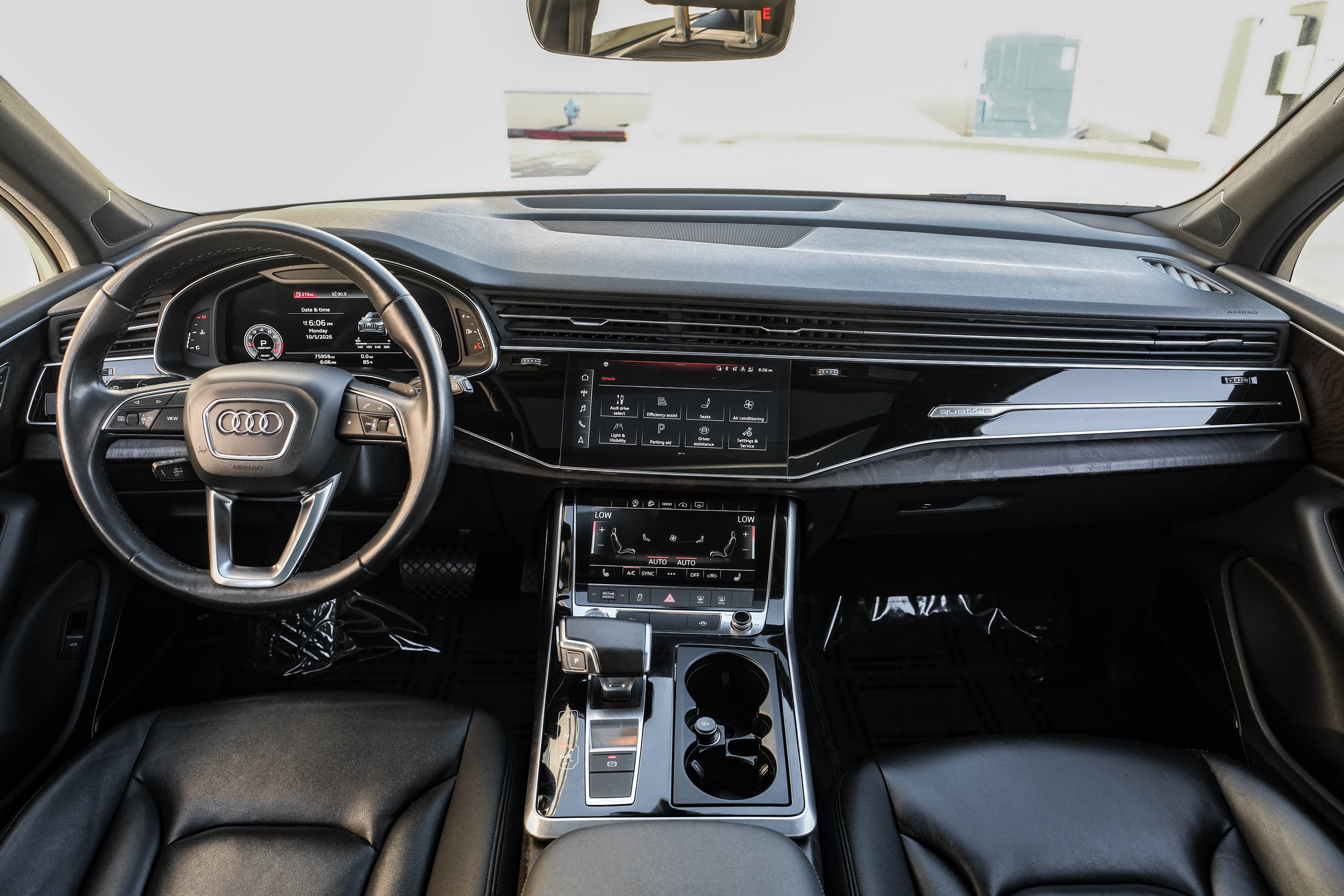 2022 Audi Q7 45 Premium Plus quattro