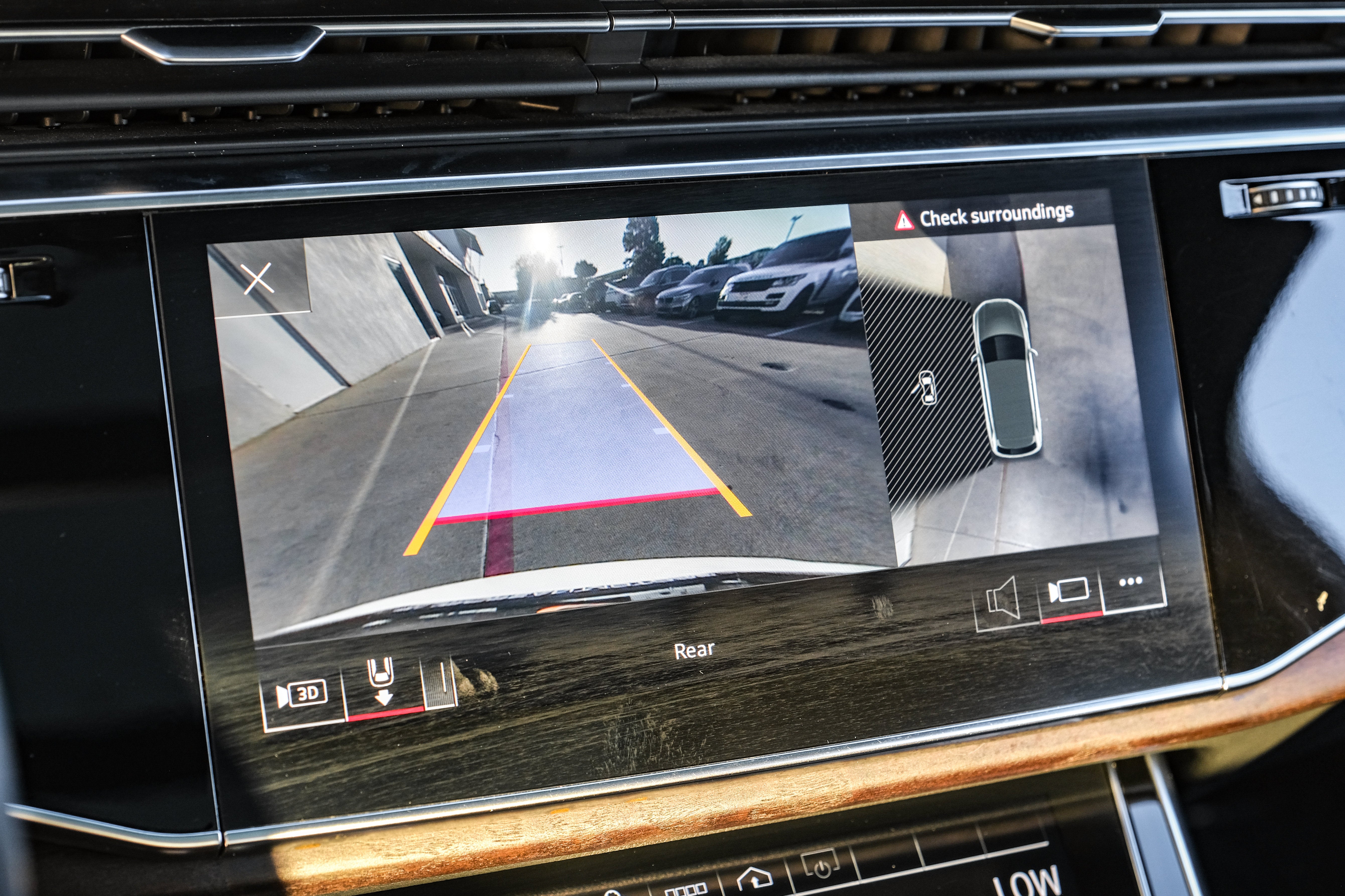 2022 Audi Q7 45 Premium Plus quattro