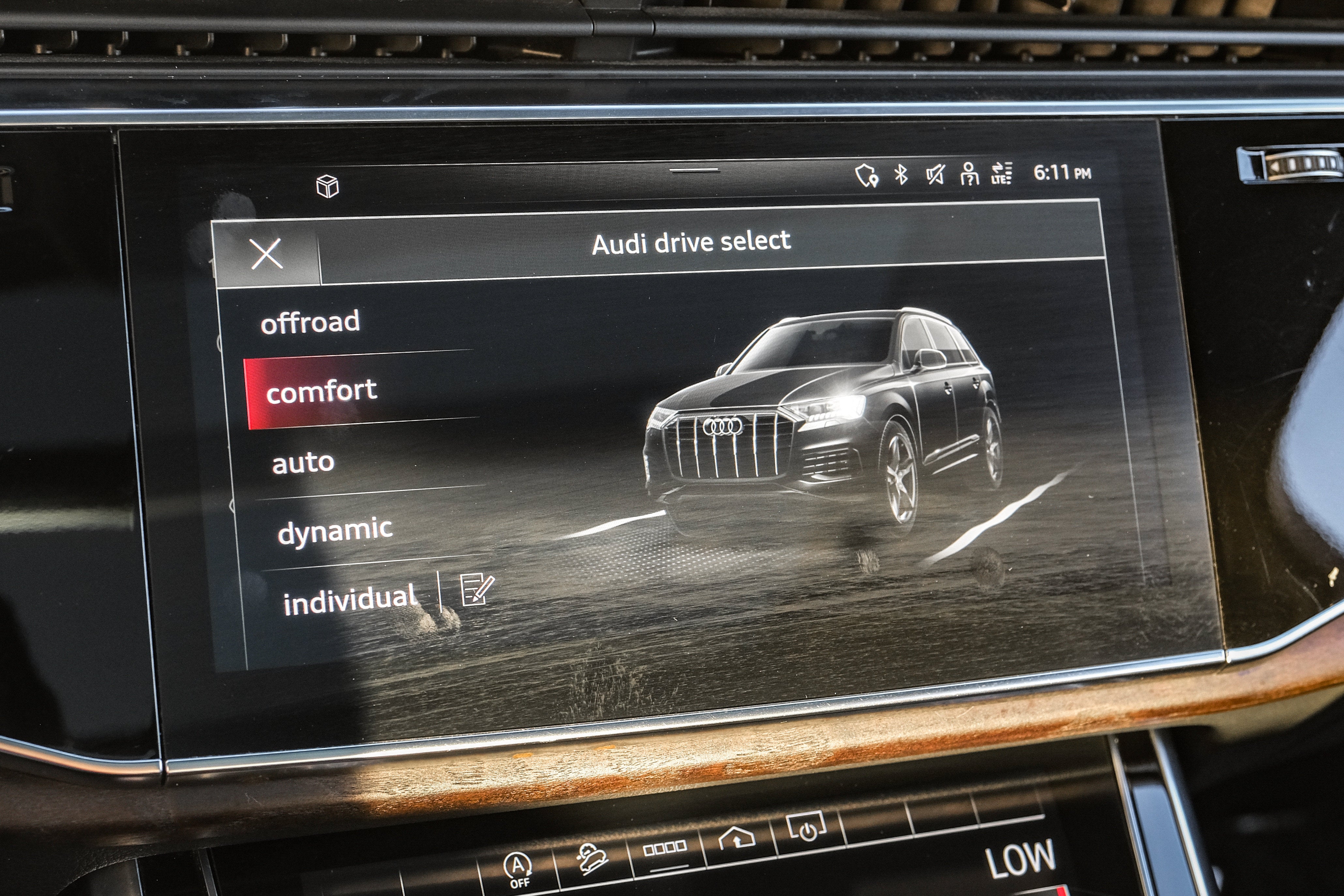 2022 Audi Q7 45 Premium Plus quattro