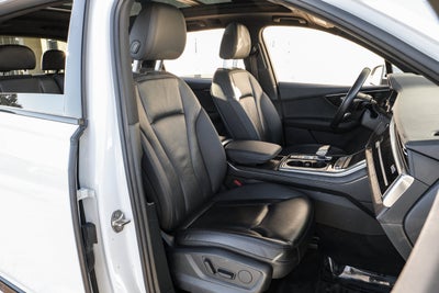 2022 Audi Q7 45 Premium Plus quattro