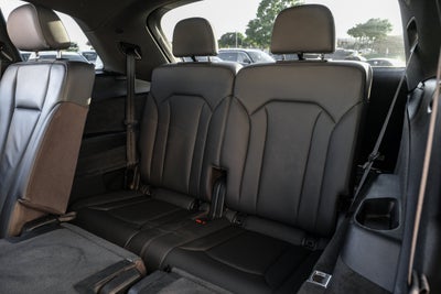 2022 Audi Q7 45 Premium Plus quattro