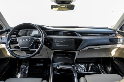2019 Audi e-tron Prestige quattro