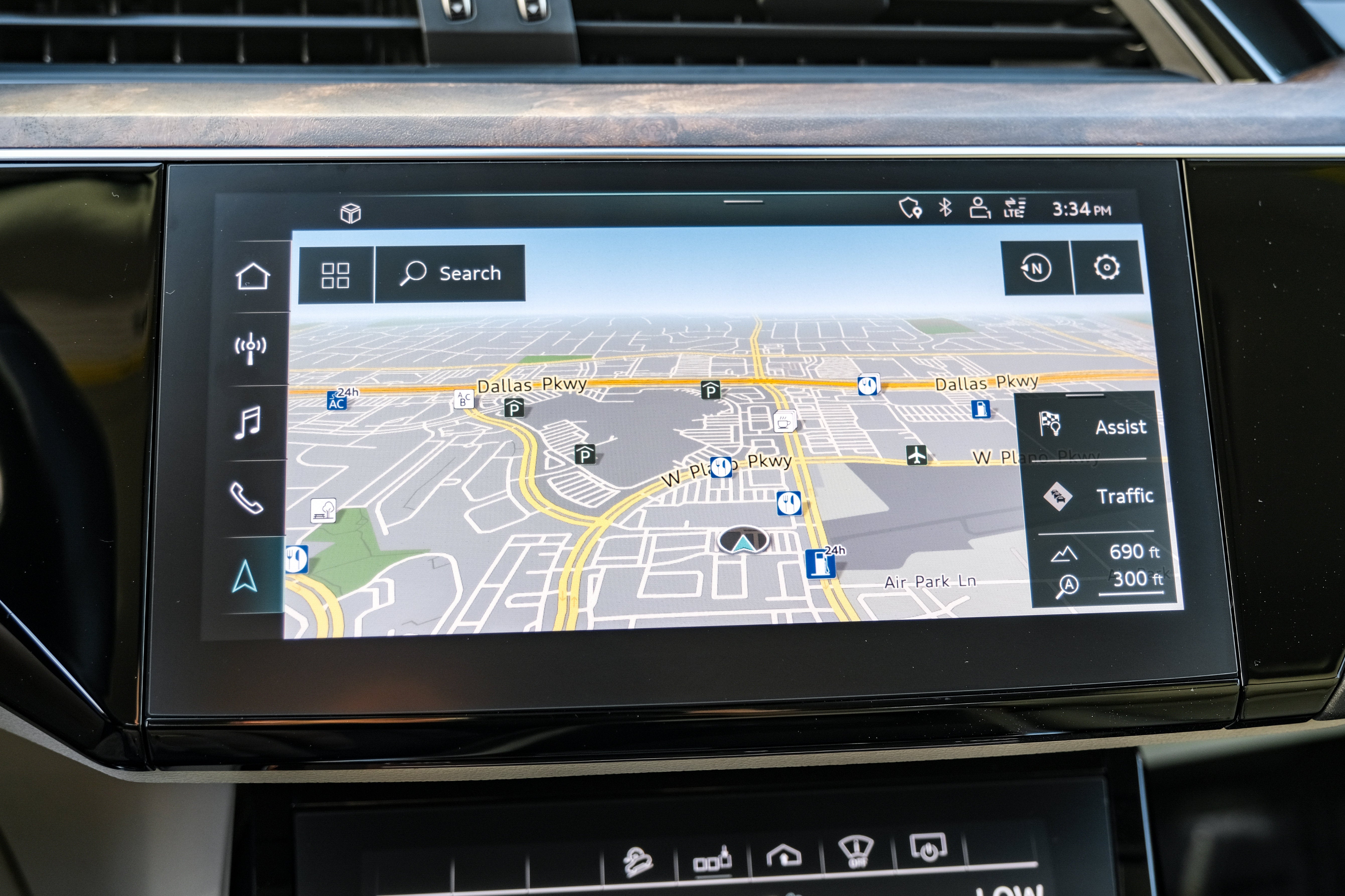 2019 Audi e-tron Prestige quattro