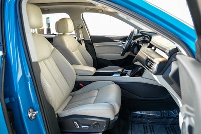 2019 Audi e-tron Prestige quattro