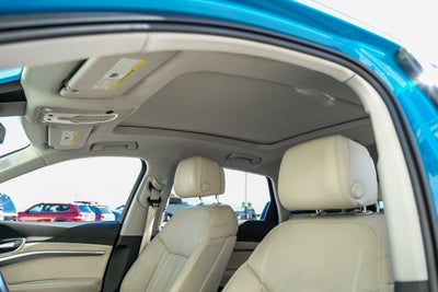 2019 Audi e-tron Prestige quattro