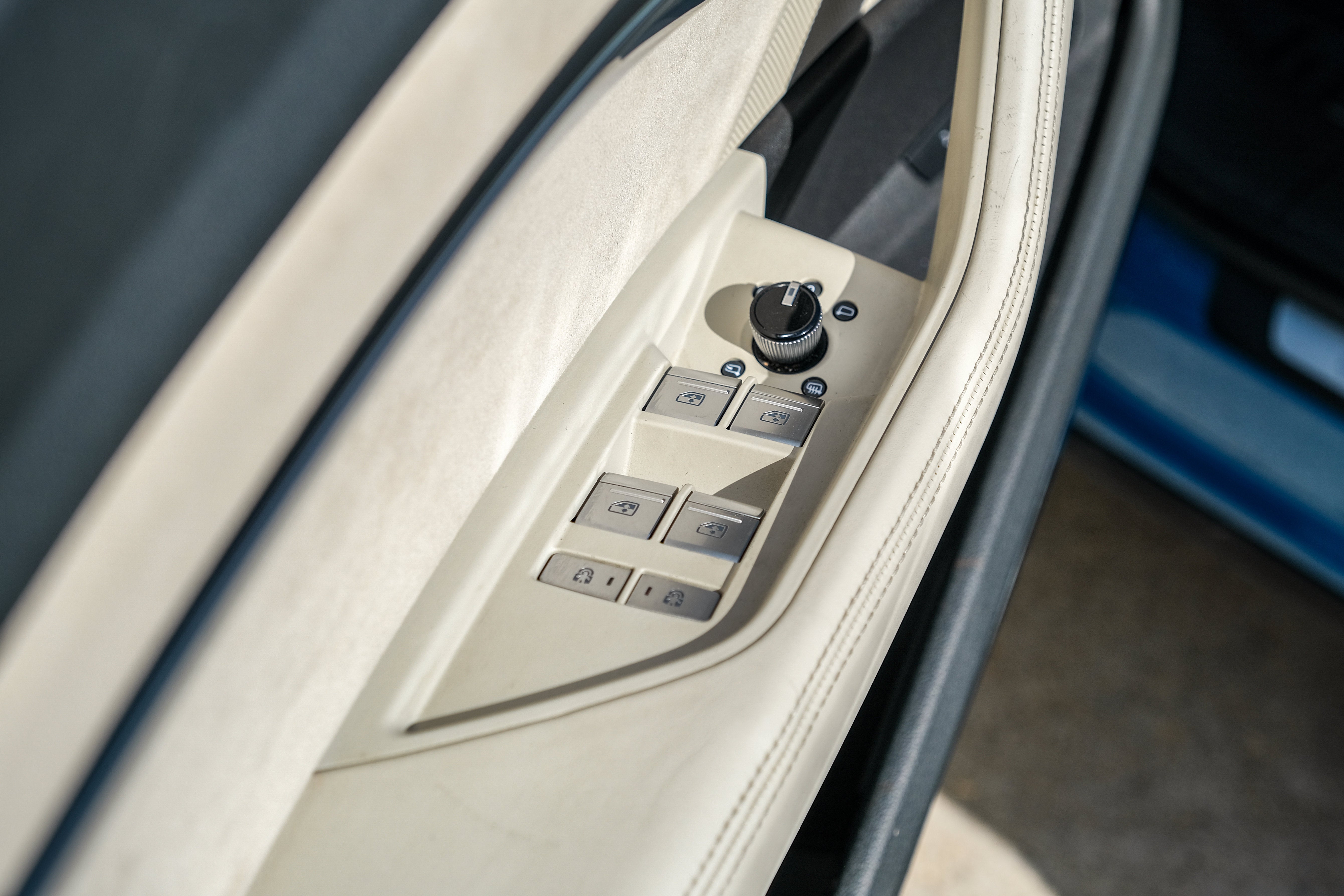2019 Audi e-tron Prestige quattro