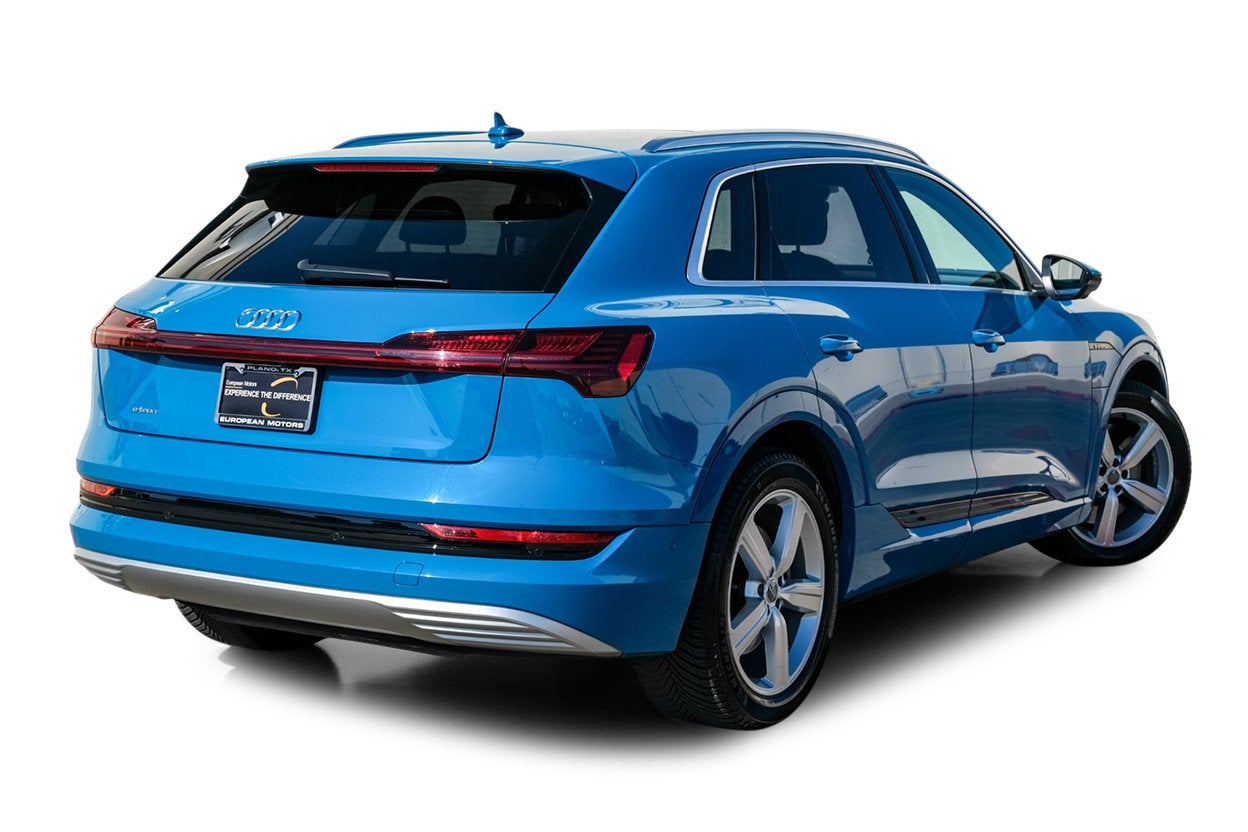 2019 Audi e-tron Prestige quattro