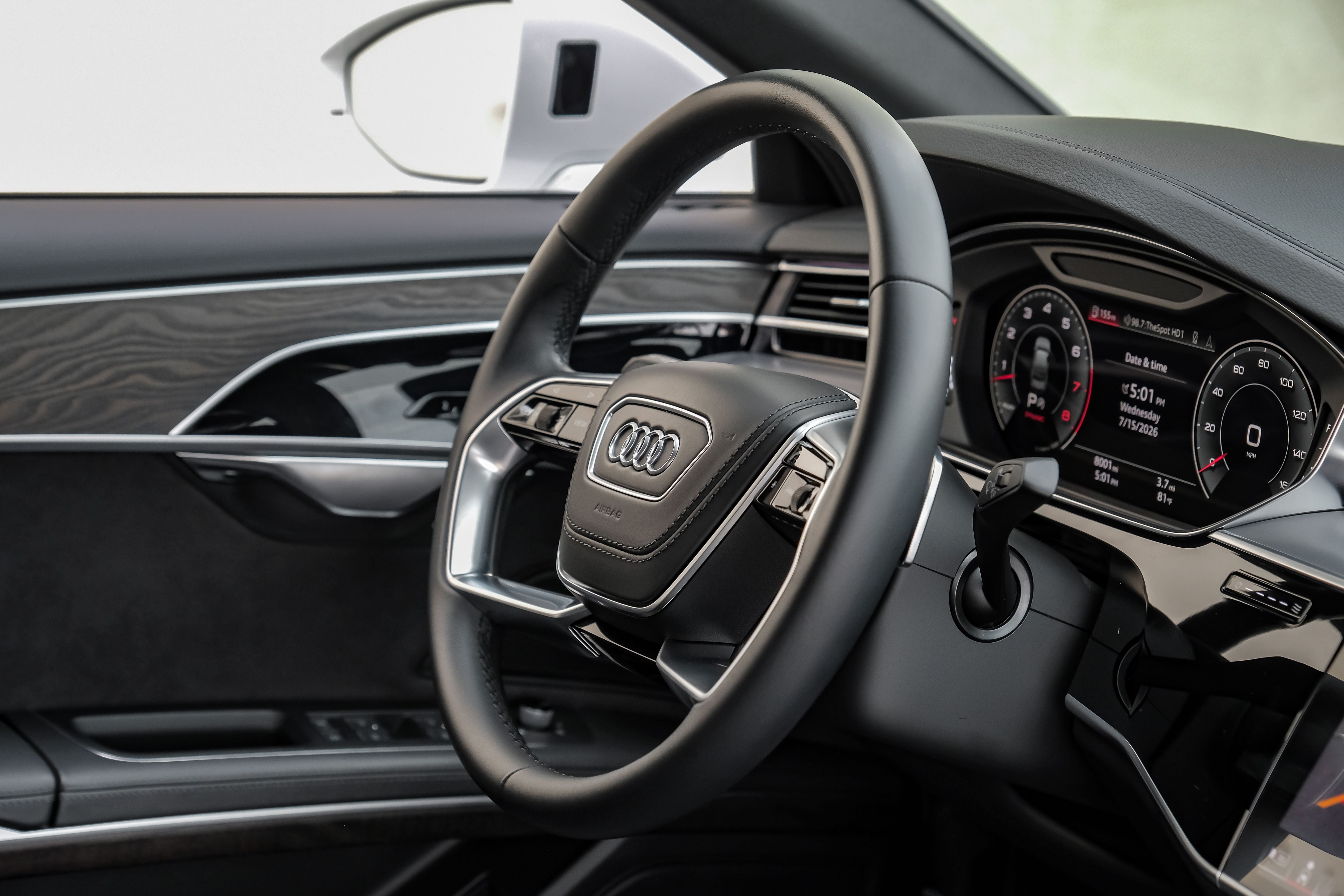 2022 Audi A8 L 55 quattro