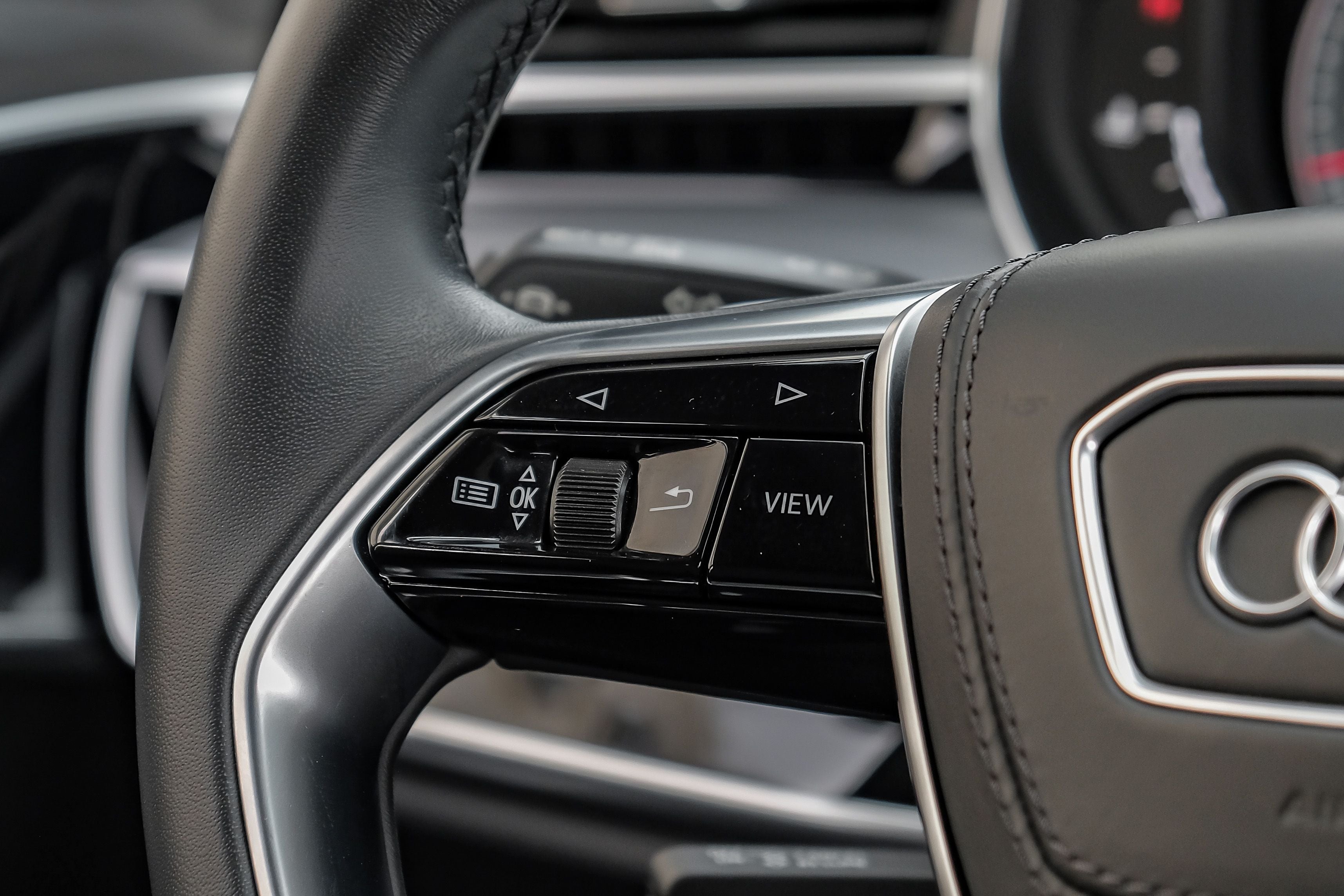 2022 Audi A8 L 55 quattro