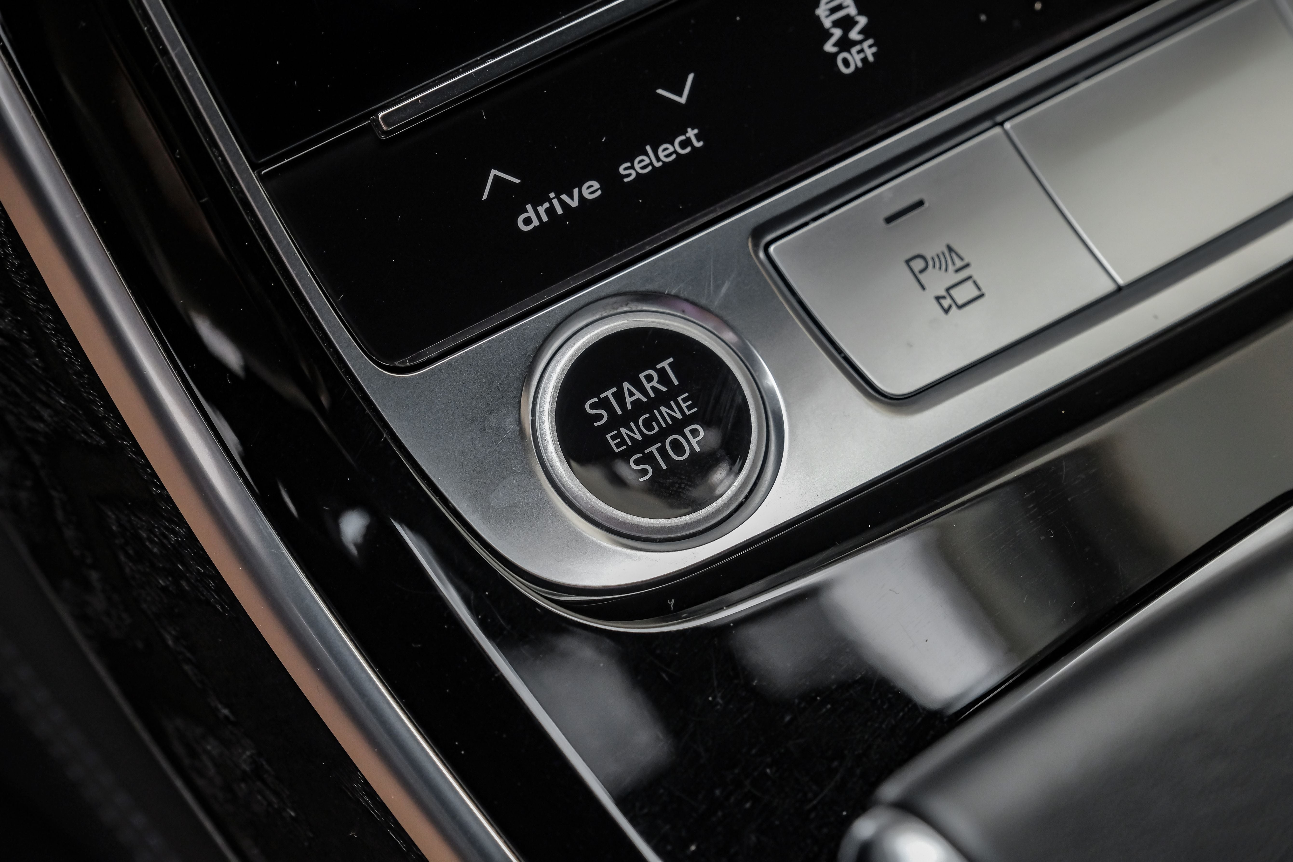 2022 Audi A8 L 55 quattro