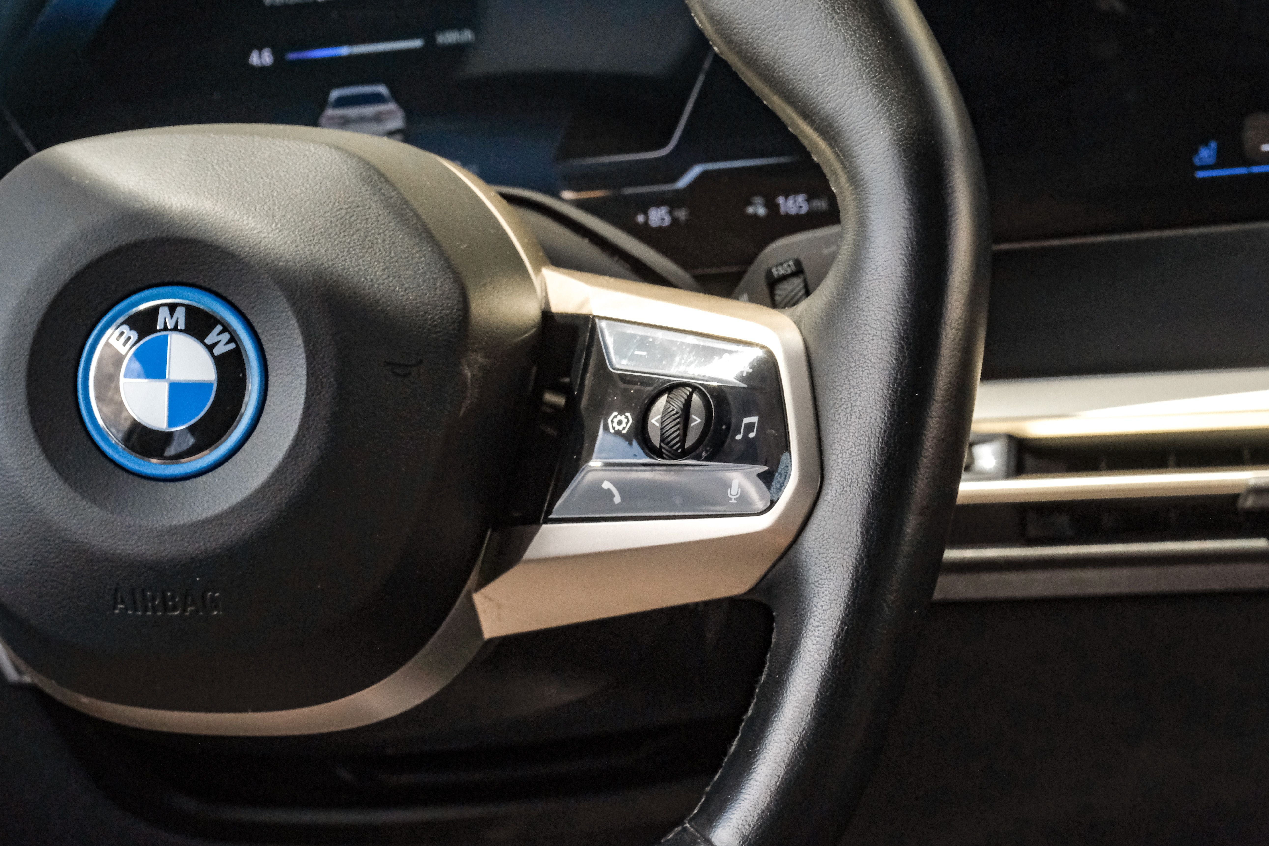 2022 BMW iX xDrive50