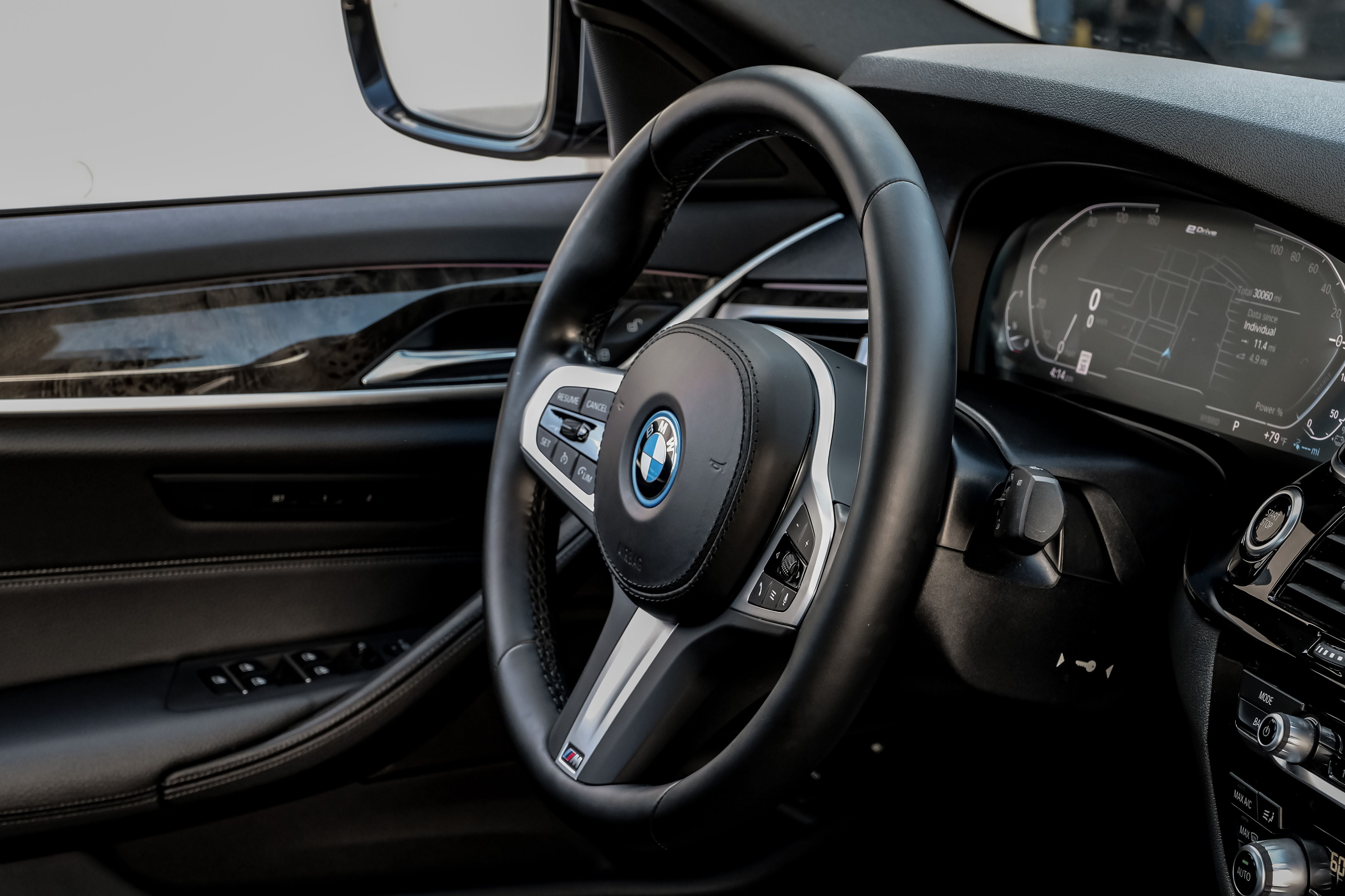 2022 BMW 5 Series 530e iPerformance