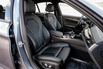 2022 BMW 5 Series 530e iPerformance