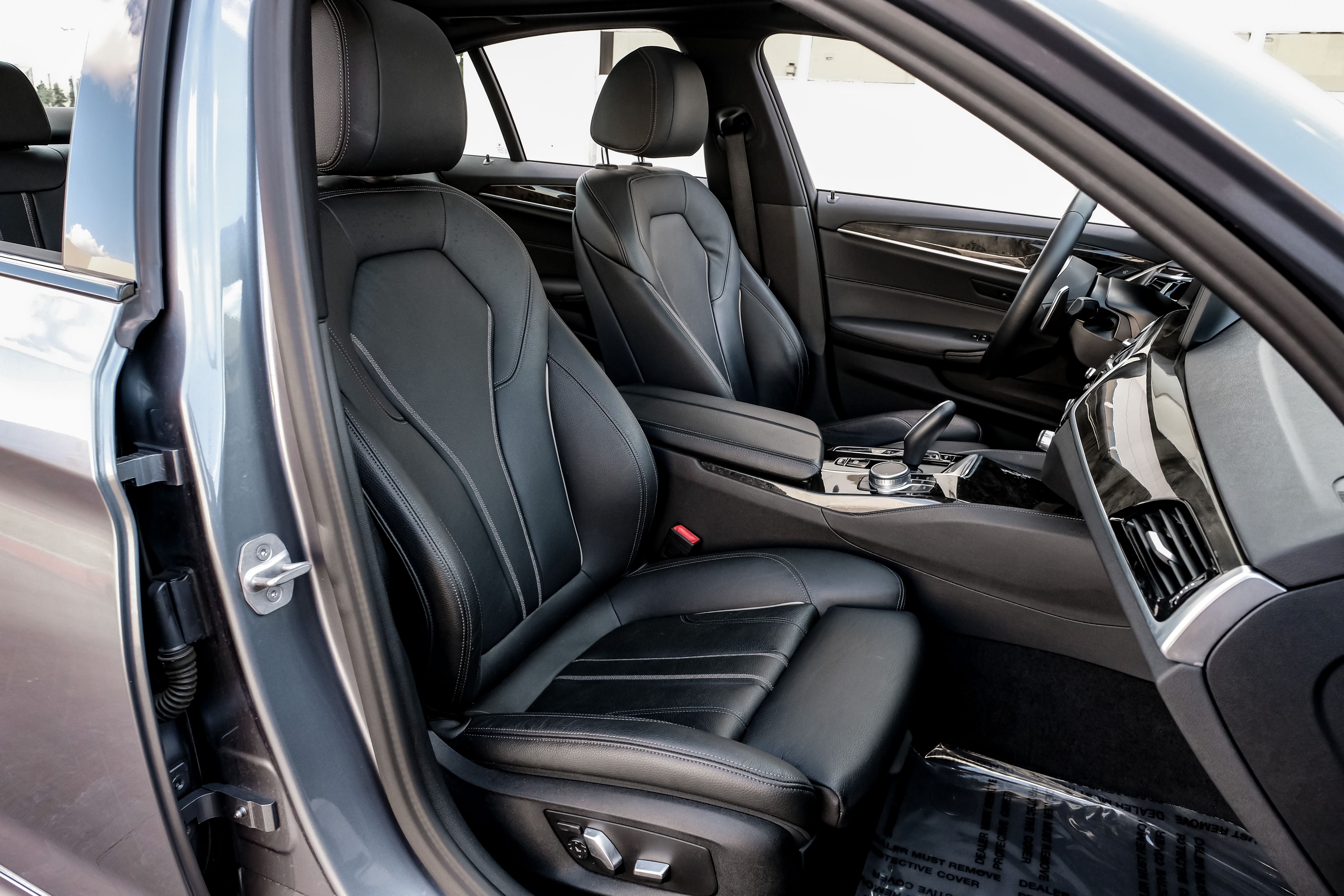 2022 BMW 5 Series 530e iPerformance