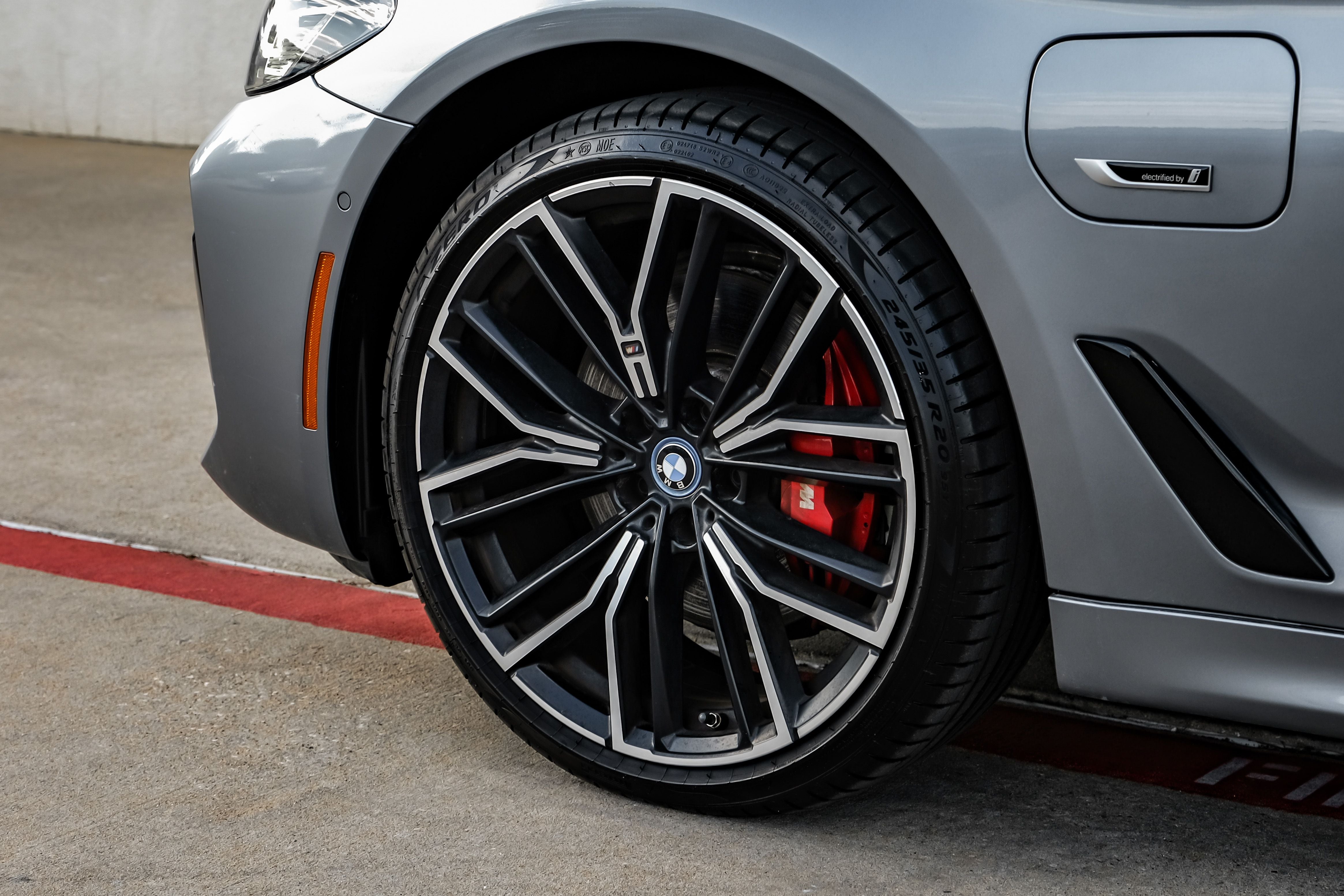 2022 BMW 5 Series 530e iPerformance