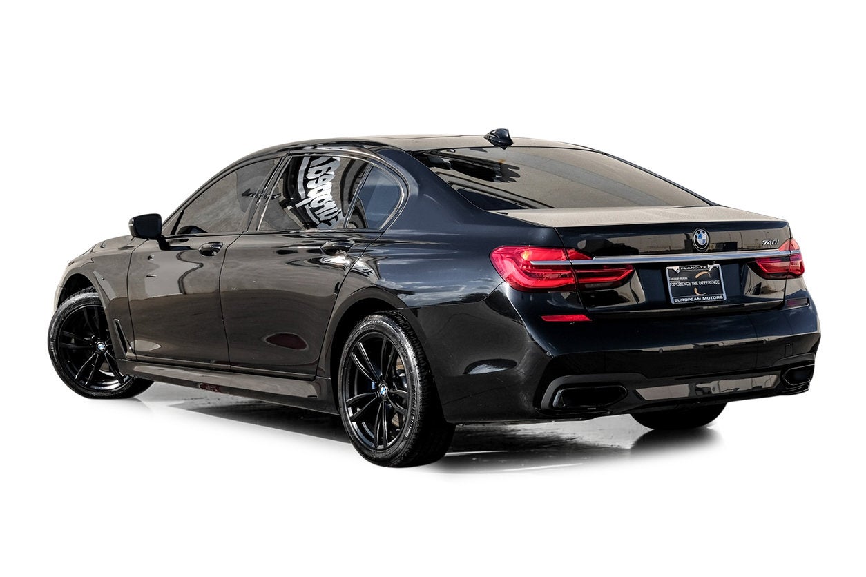 2018 BMW 7 Series 740i