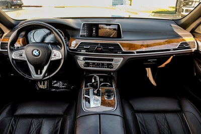 2018 BMW 7 Series 740i