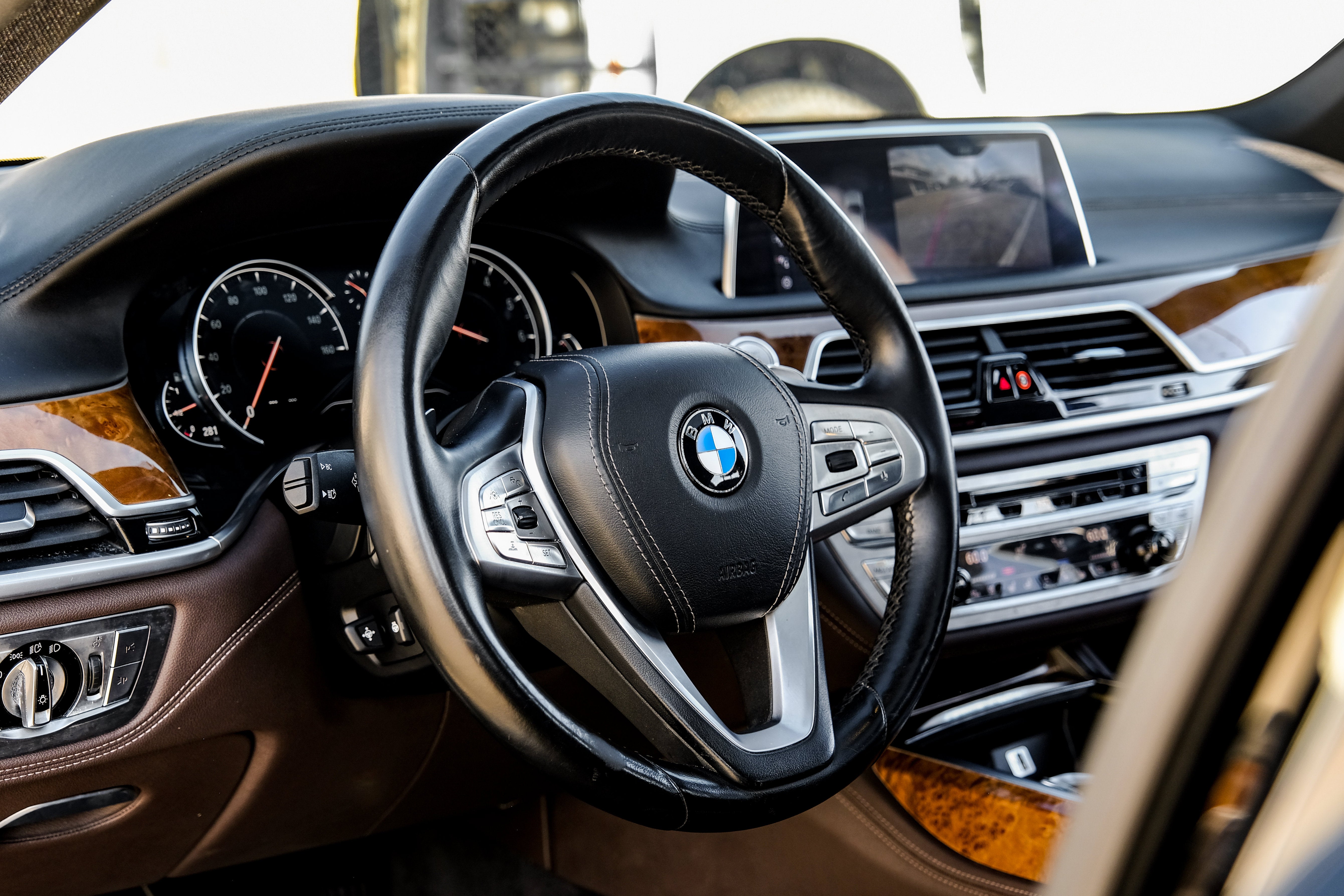 2018 BMW 7 Series 740i