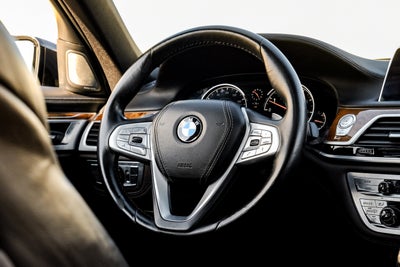 2018 BMW 7 Series 740i