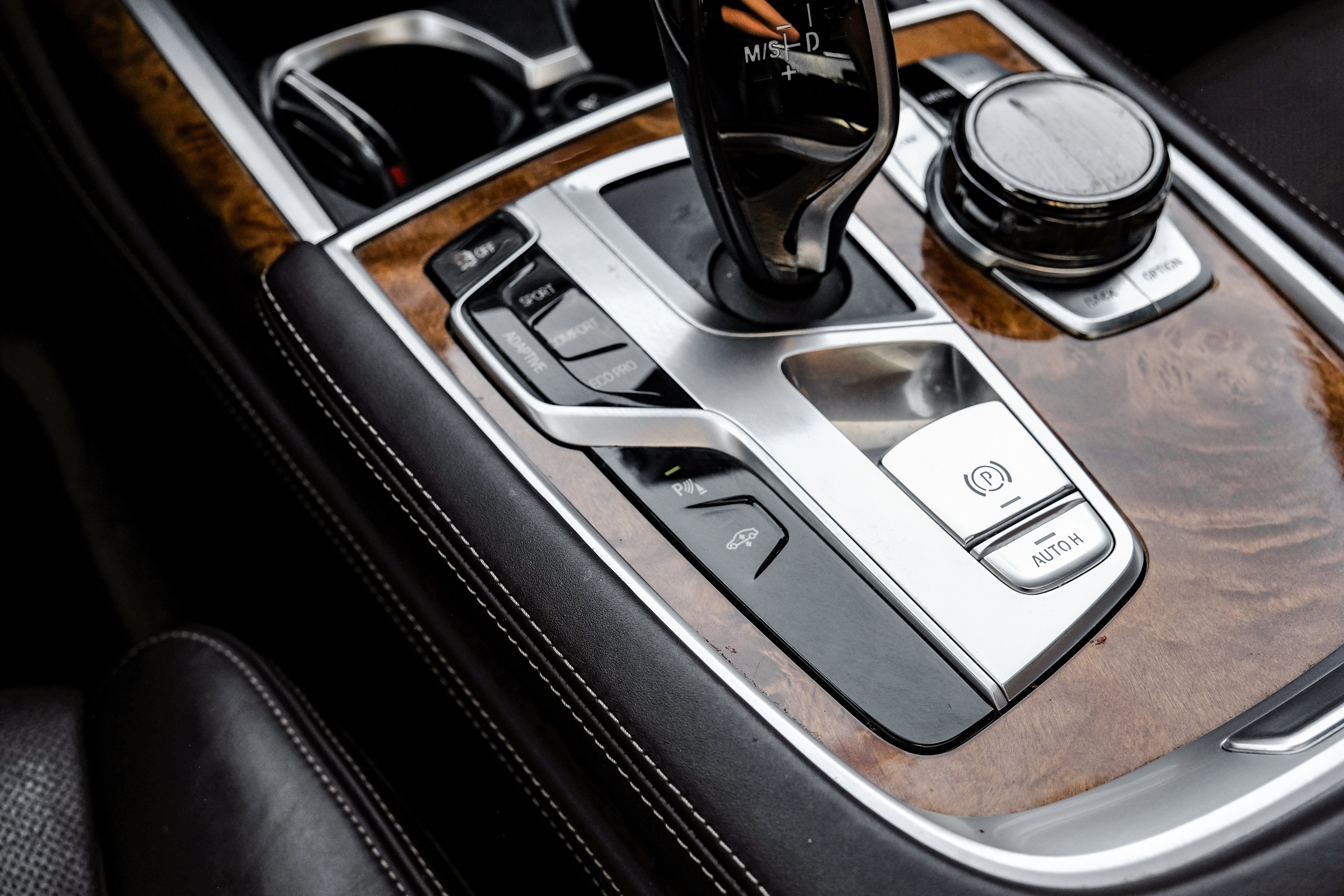 2018 BMW 7 Series 740i