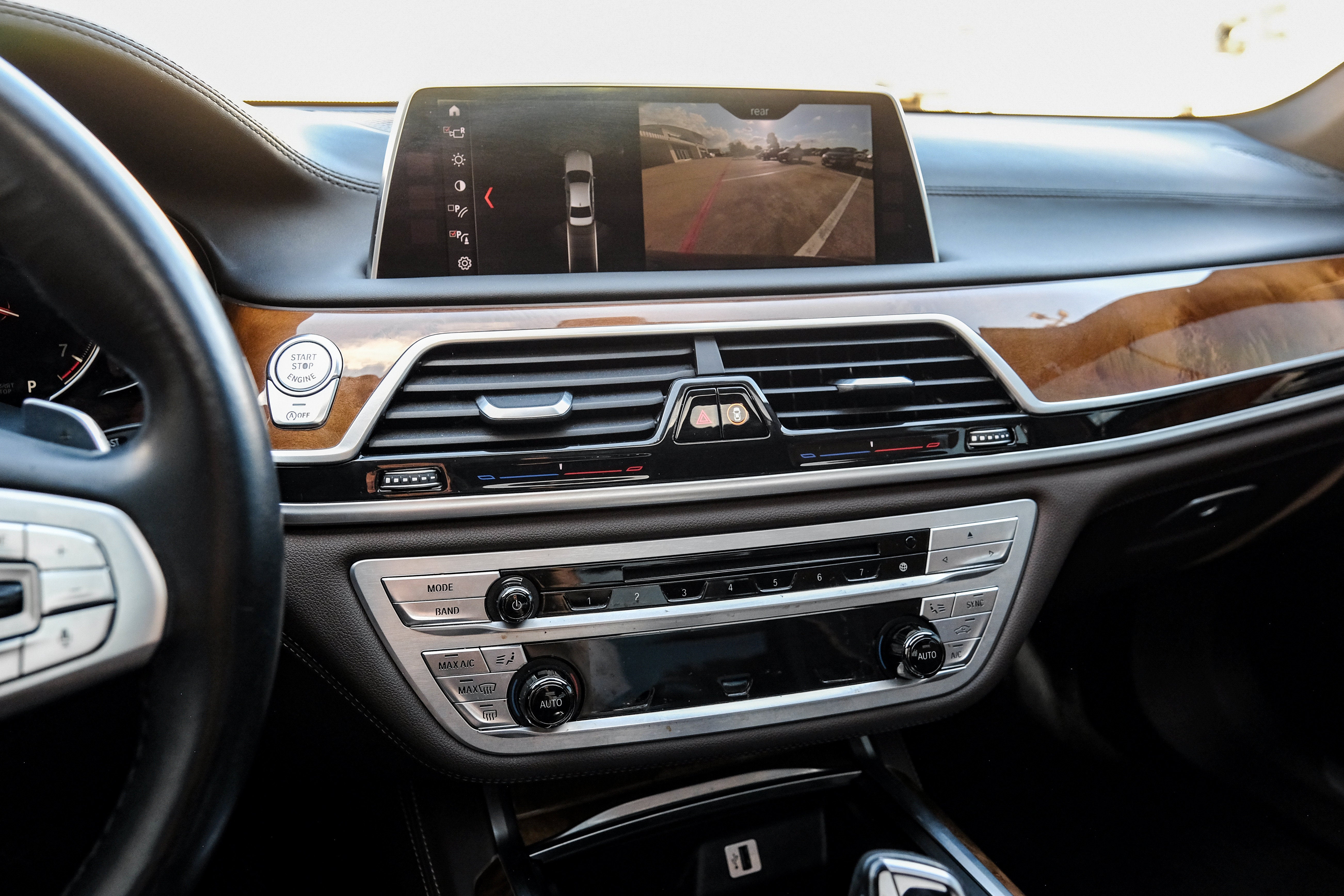 2018 BMW 7 Series 740i