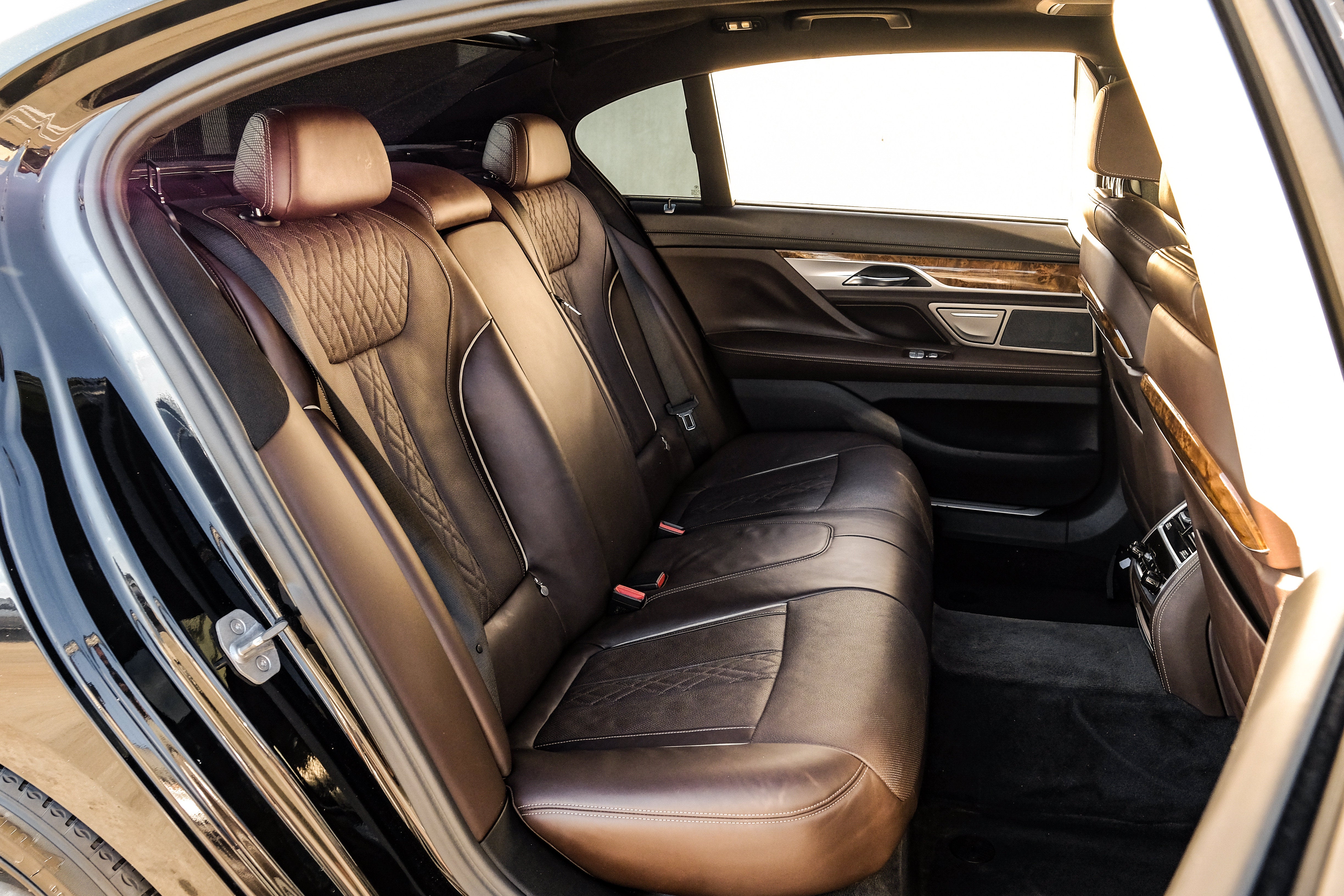 2018 BMW 7 Series 740i