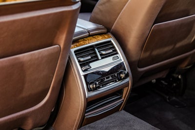 2018 BMW 7 Series 740i