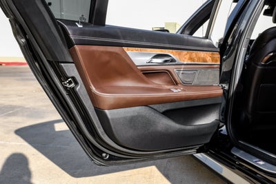 2018 BMW 7 Series 740i