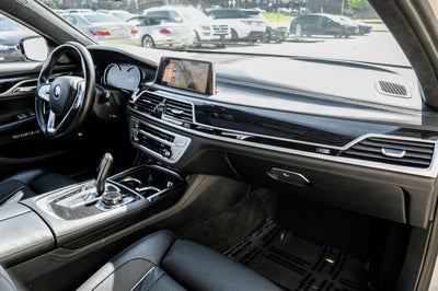 2017 BMW 7 Series 750i
