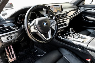 2017 BMW 7 Series 750i