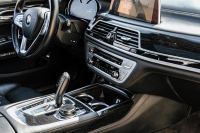 2017 BMW 7 Series 750i