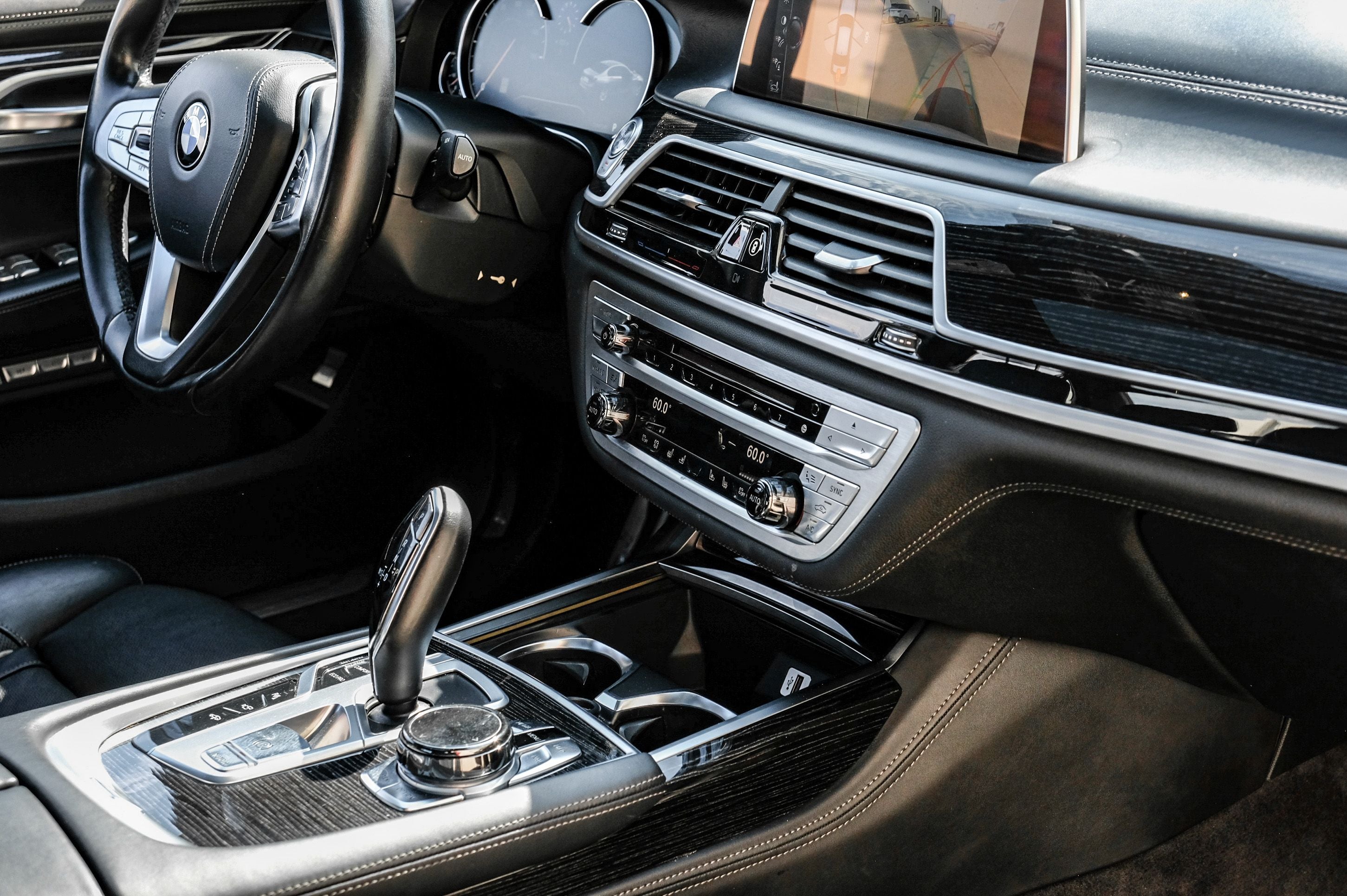 2017 BMW 7 Series 750i