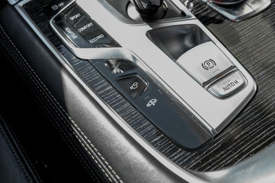 2017 BMW 7 Series 750i