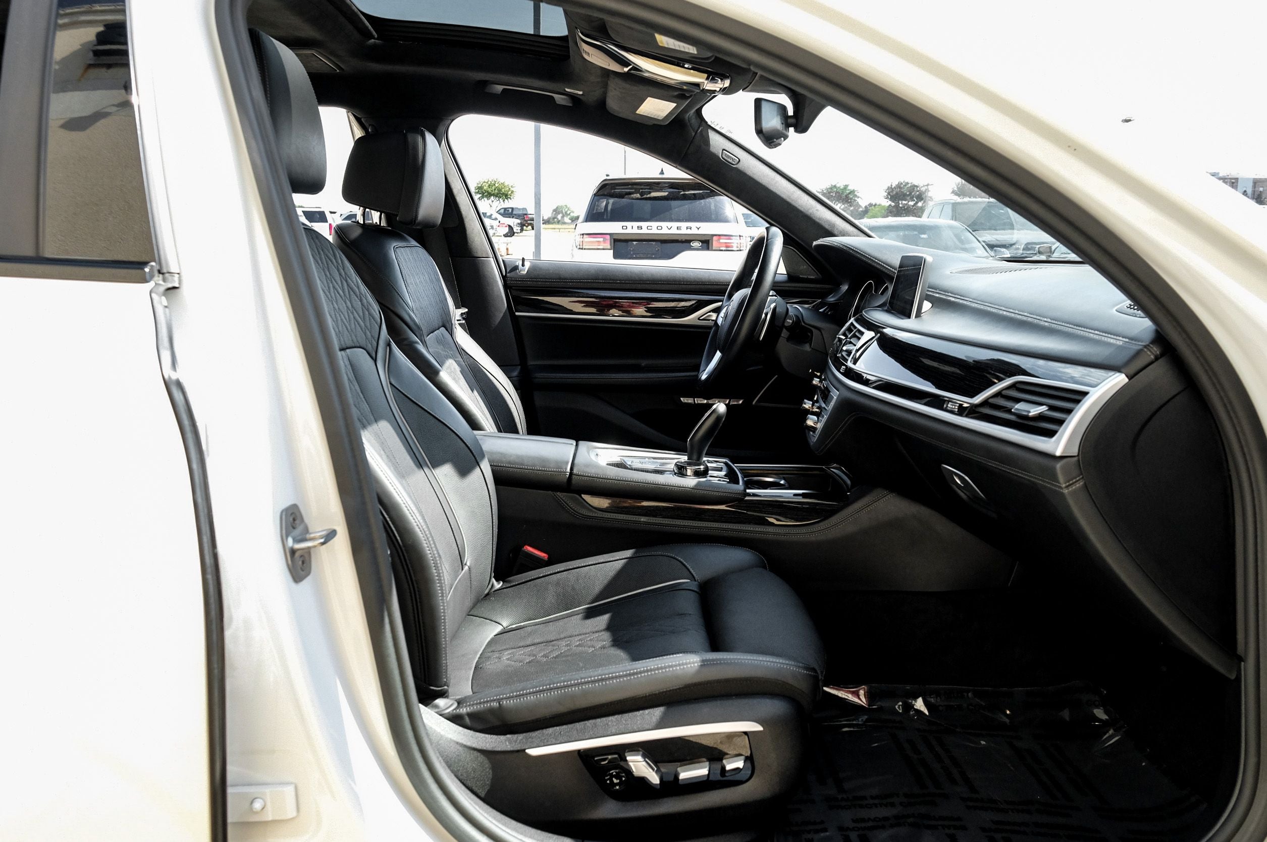 2017 BMW 7 Series 750i