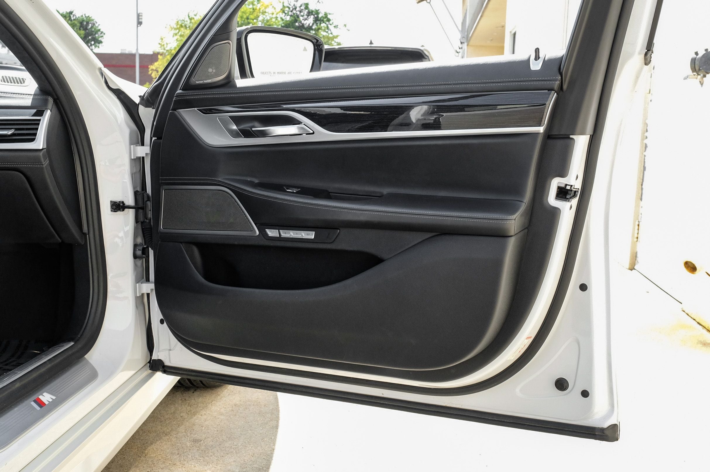2017 BMW 7 Series 750i