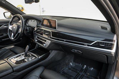 2018 BMW 7 Series 750i