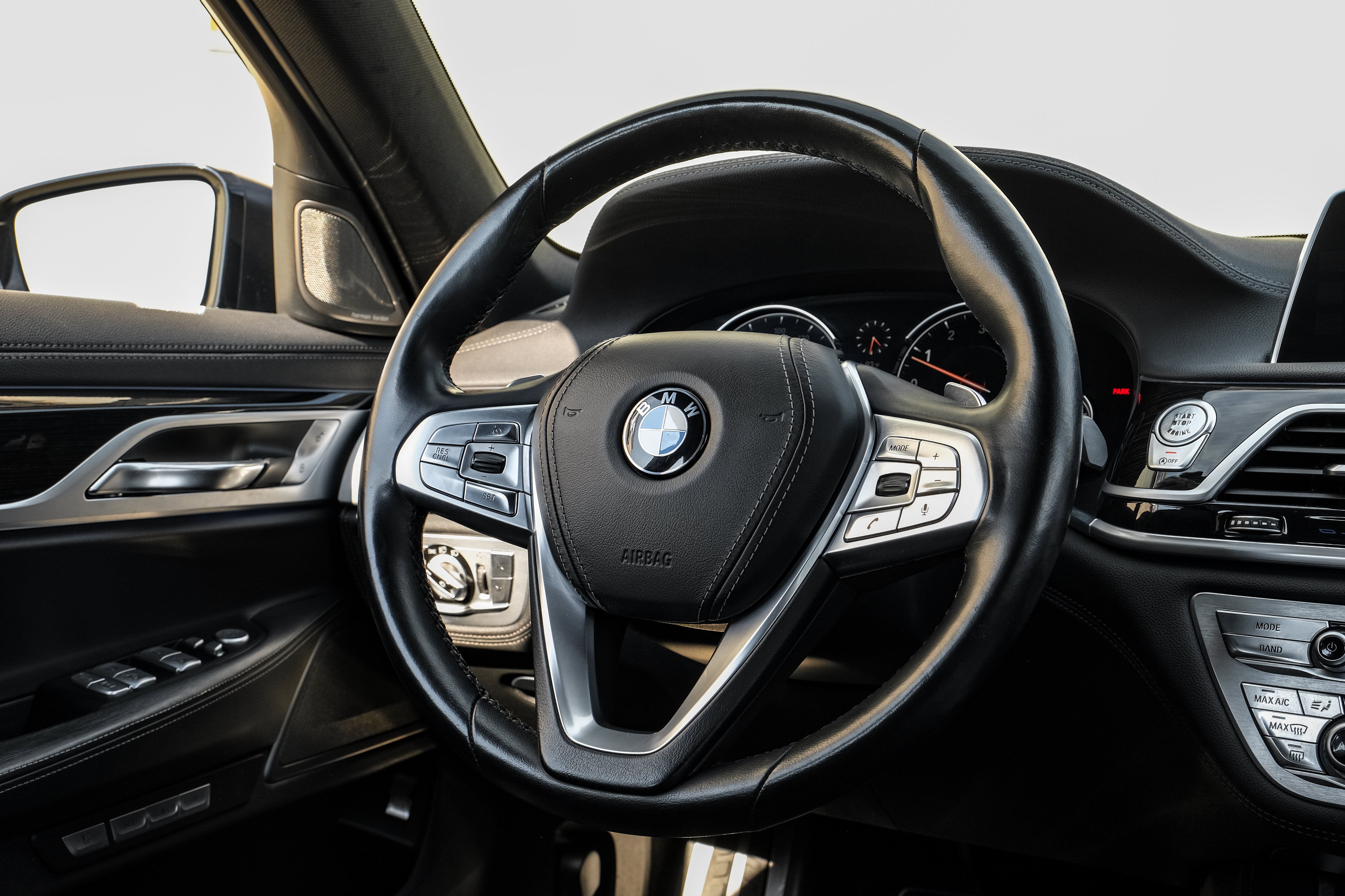 2018 BMW 7 Series 750i