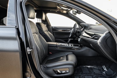2018 BMW 7 Series 750i