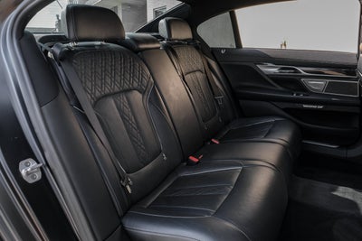 2018 BMW 7 Series 750i