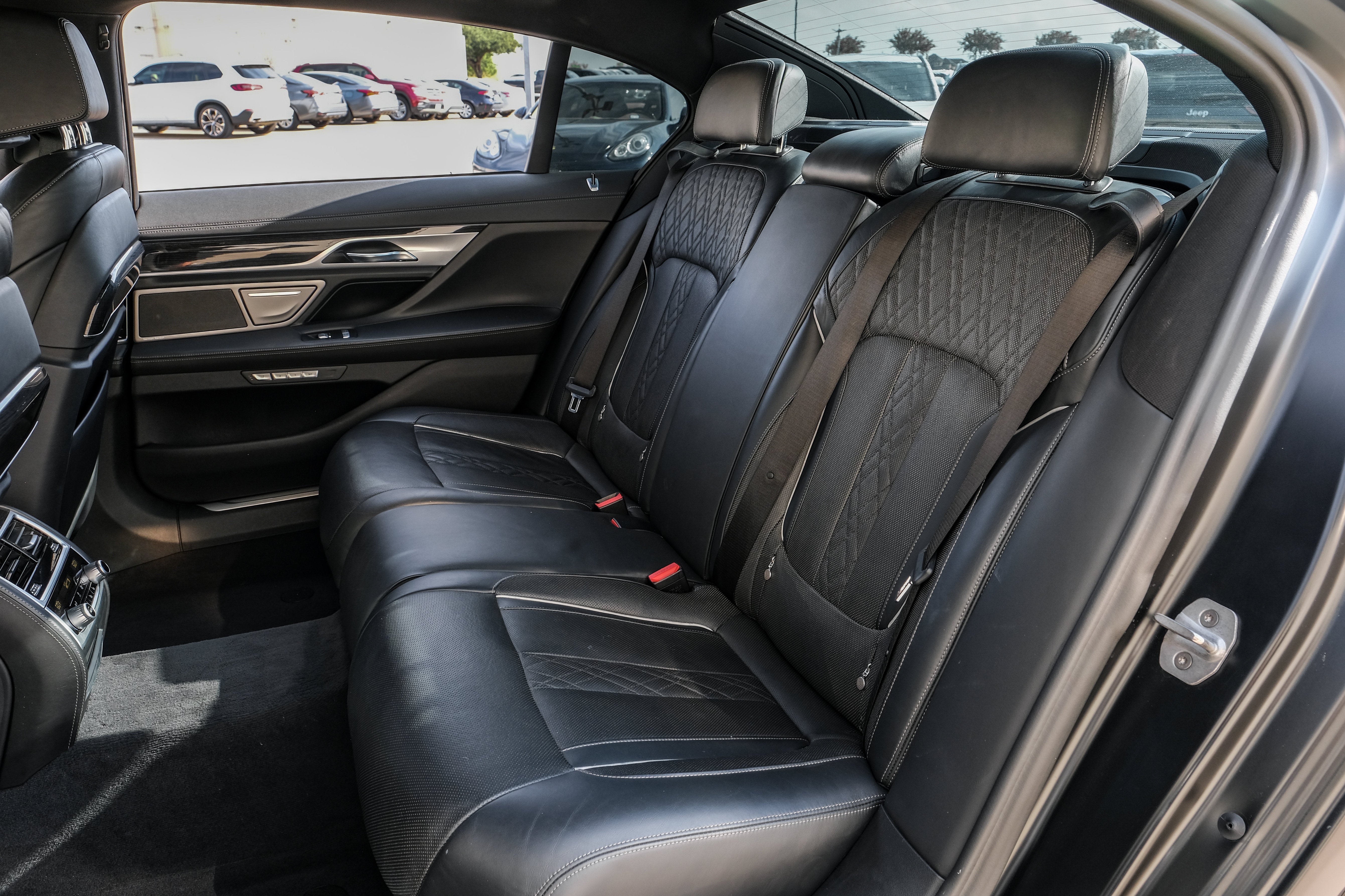2018 BMW 7 Series 750i