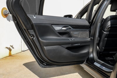2018 BMW 7 Series 750i