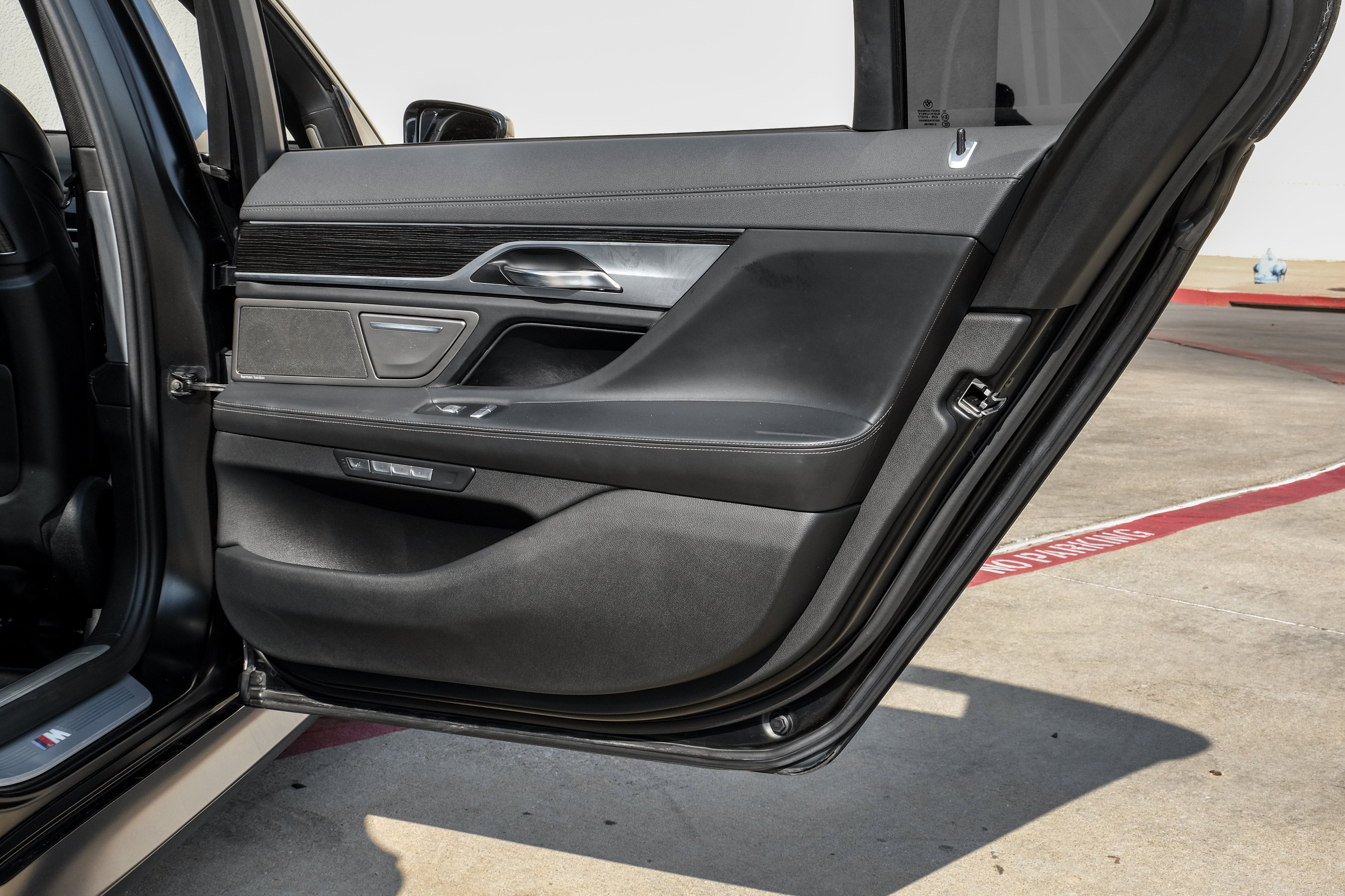 2018 BMW 7 Series 750i