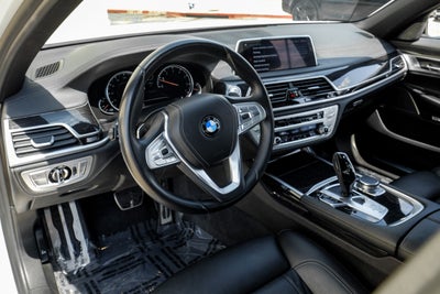2018 BMW 7 Series 750i