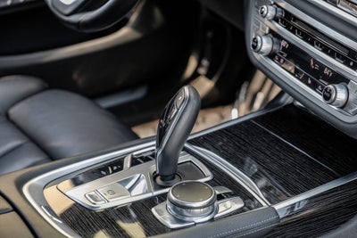 2018 BMW 7 Series 750i