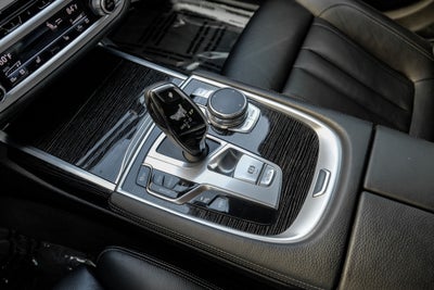 2018 BMW 7 Series 750i