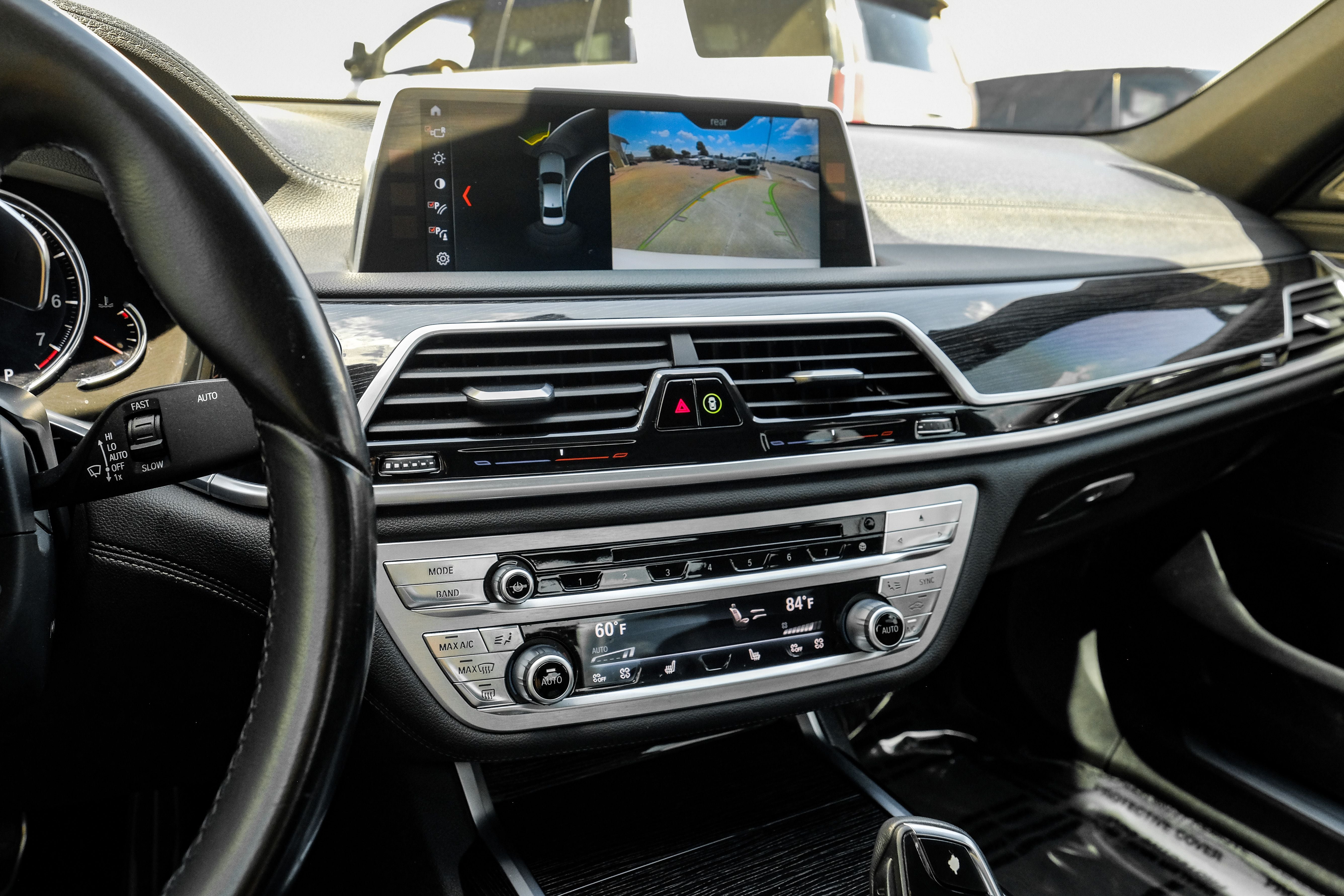 2018 BMW 7 Series 750i