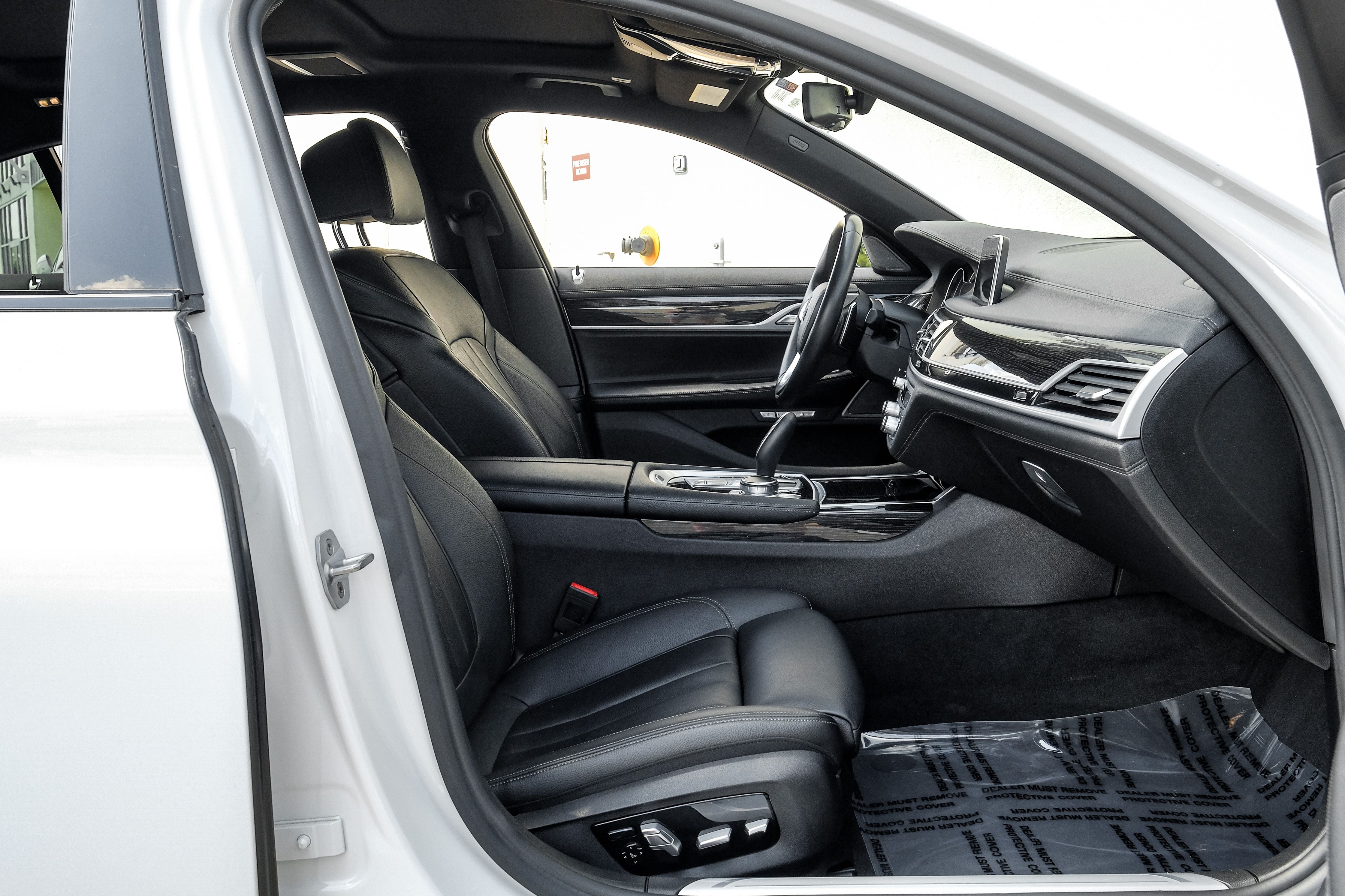 2018 BMW 7 Series 750i