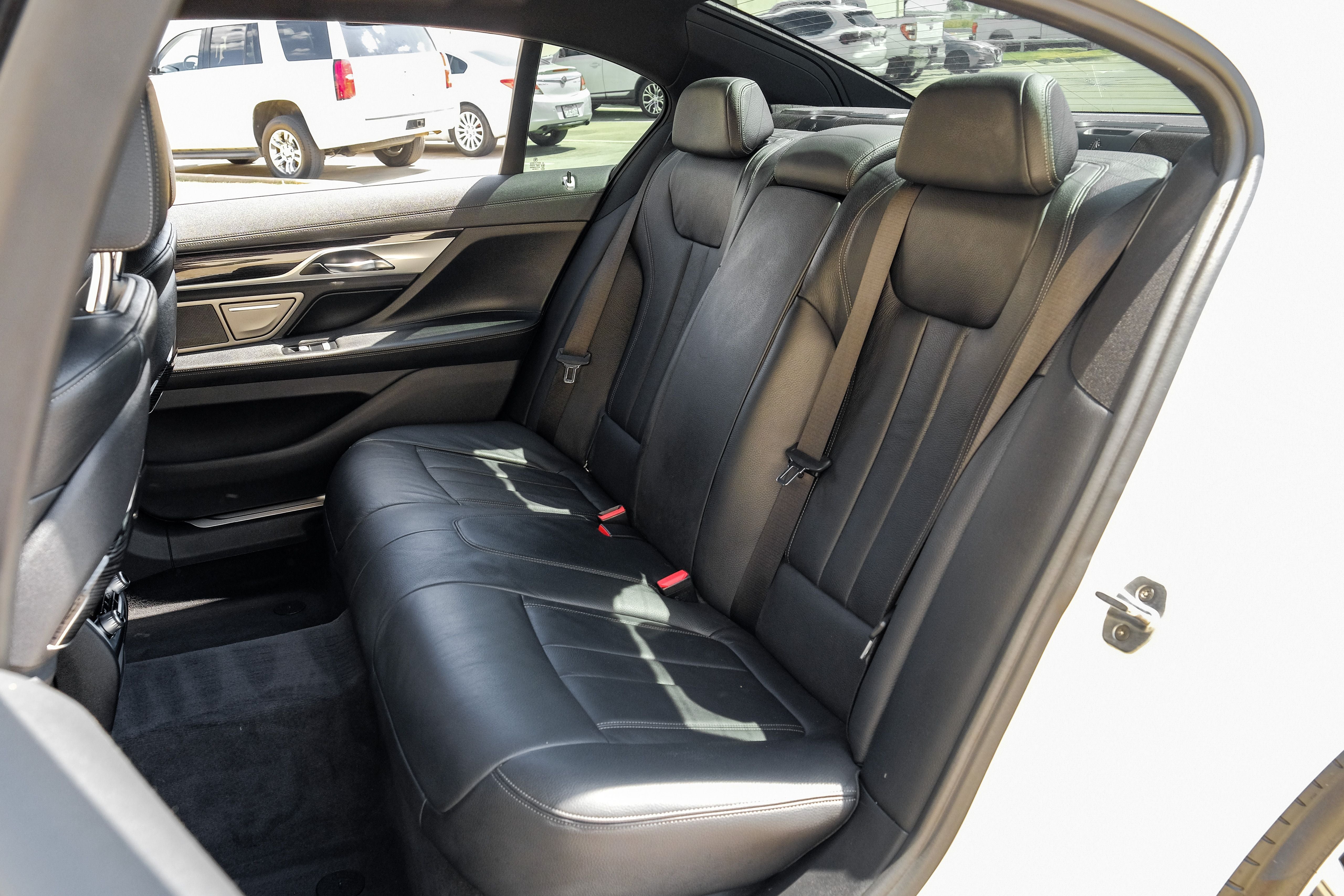 2018 BMW 7 Series 750i